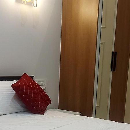 Olive Inn Apartment Alwaye Екстериор снимка